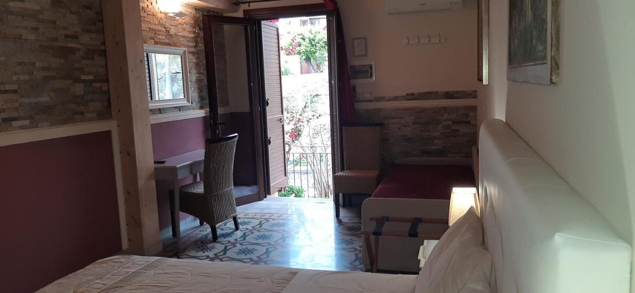 Al Castello B&B Milazzo Exterior photo